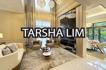 Rafflesia @ The Hill