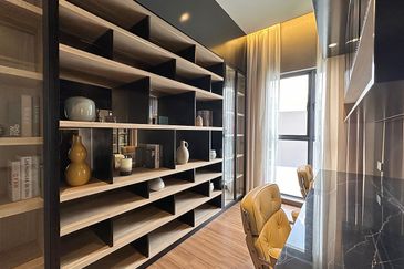 Rafflesia @ The Hill