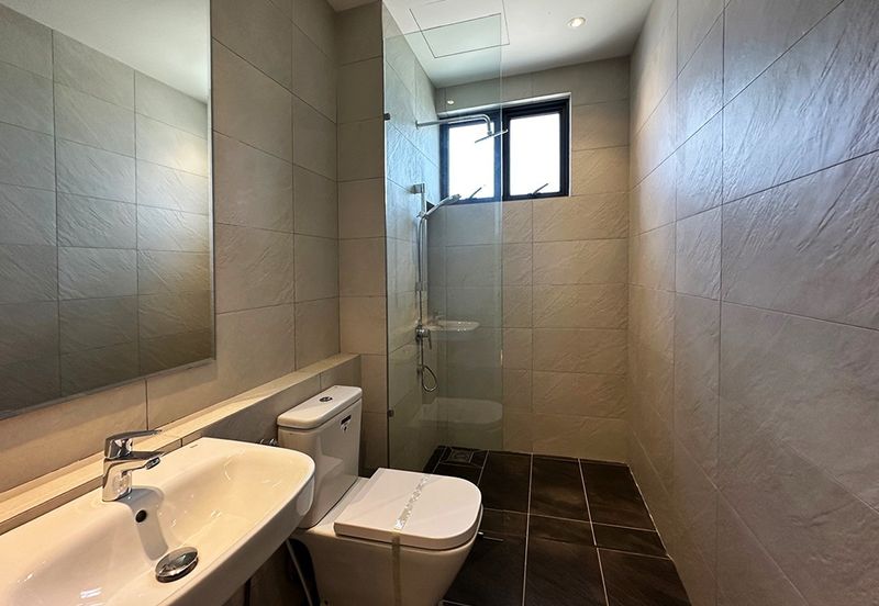 Rafflesia @ The Hill