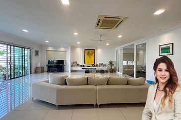 Jalan Desa Seputeh 1 