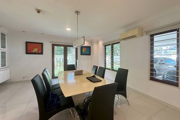 Jalan Desa Seputeh 1 