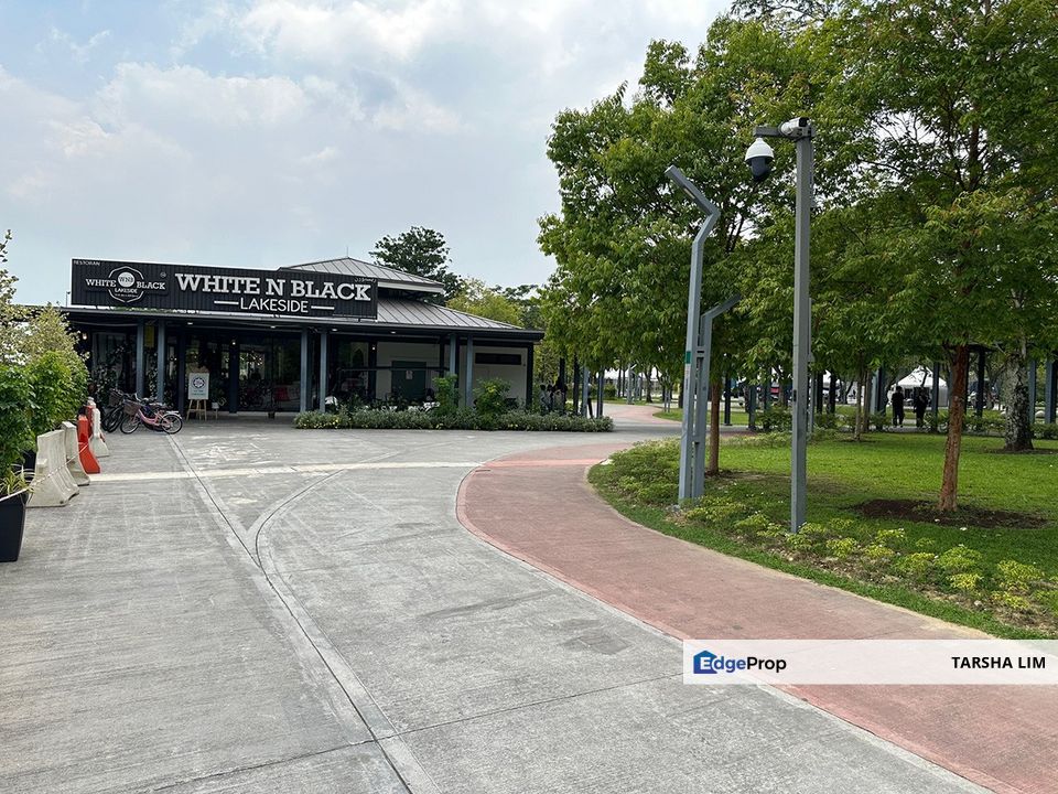 Rare gems! Freehold land with absolutely stunning unblocked lifestyle lake view and KLCC view, Kuala Lumpur, Titiwangsa 