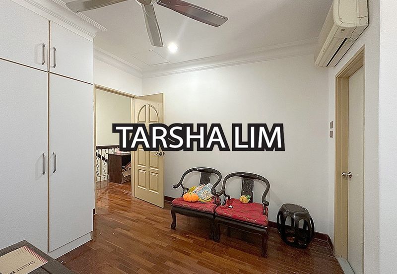 24 hours guarded community safe and quiet all time