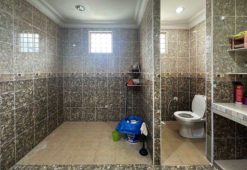 24 hours guarded community safe and quiet all time