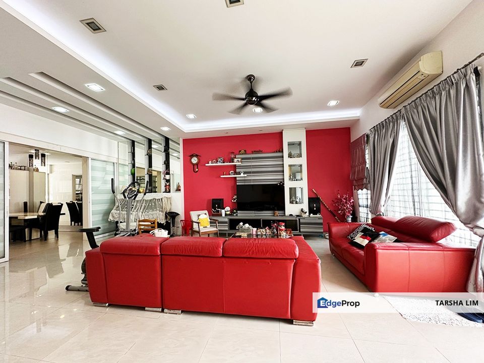 Modern layout with spacious halls and extension, Selangor, Mutiara Damansara
