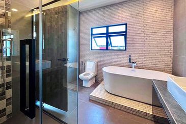 Bukit Gasing, Seksyen 5