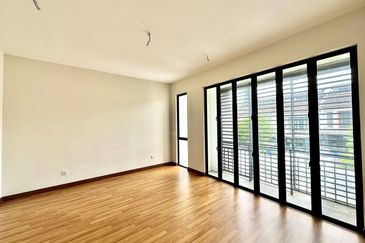 Saffron Hills @ Denai Alam