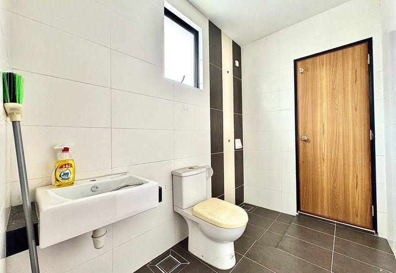 Saffron Hills @ Denai Alam