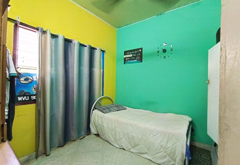 Taman Sungai Kapar Indah