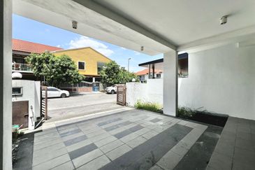 Pentas 2 @ Alam Impian