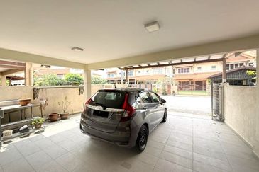 Taman Amanputra, Puchong South