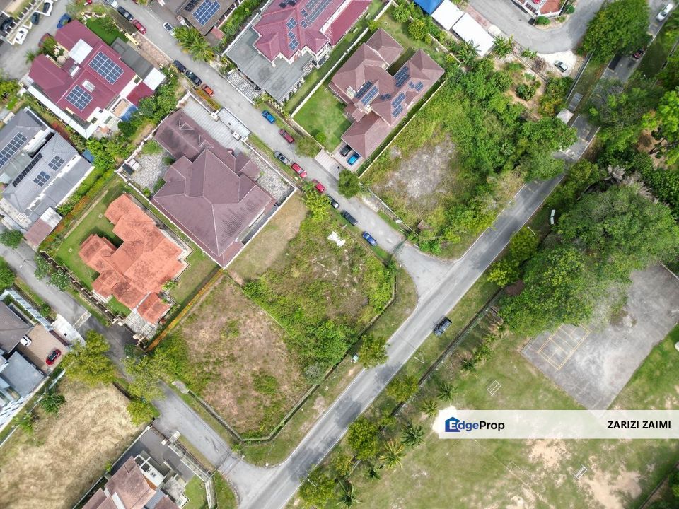 Corner! Bungalow Lot Seksyen 4 Bandar Baru Bangi, Selangor, Bangi