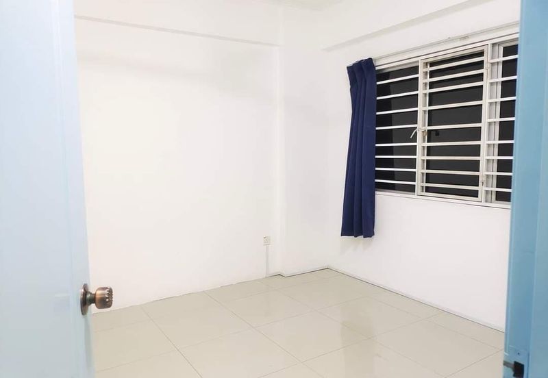 Level 1! Apartment Melor Sek. 5 Bangi