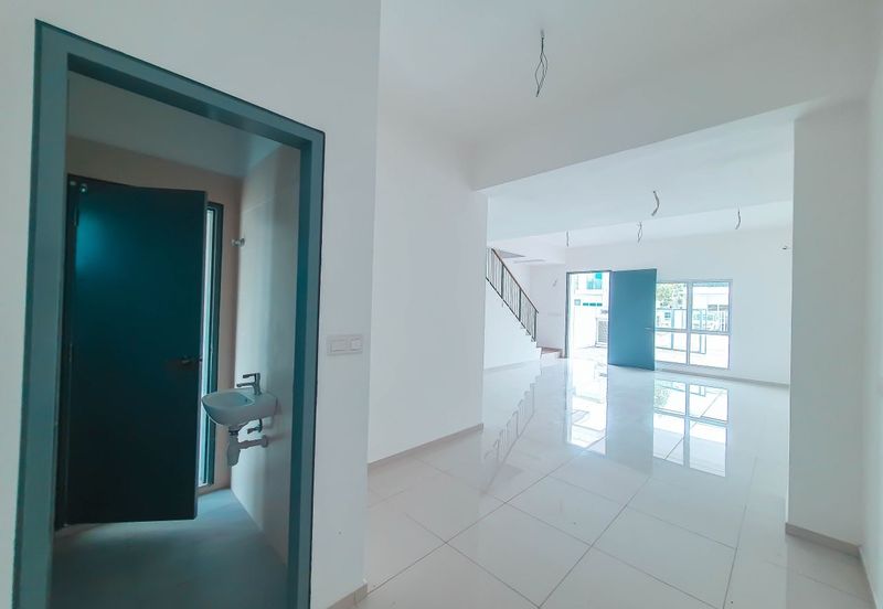 Casa Wood @ Cybersouth