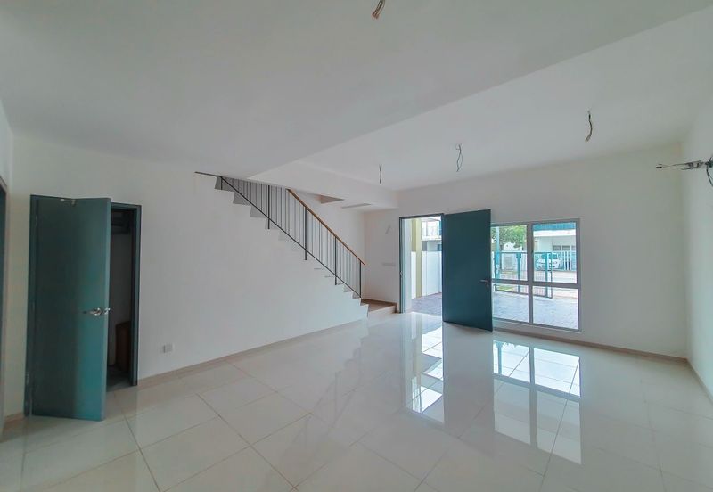 Casa Wood @ Cybersouth