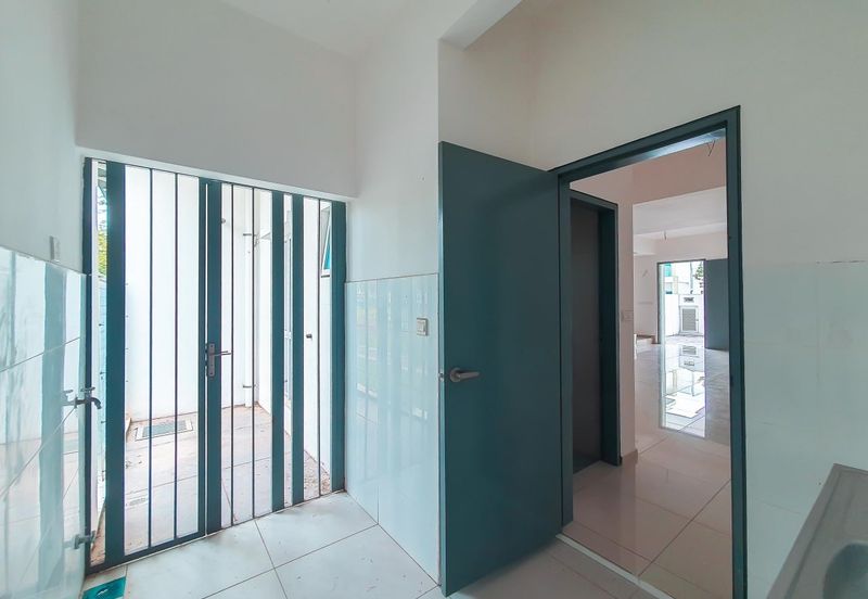 Casa Wood @ Cybersouth