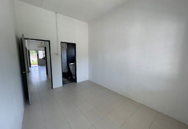 Endlot! Single Storey Jalan Lombong Shah Alam