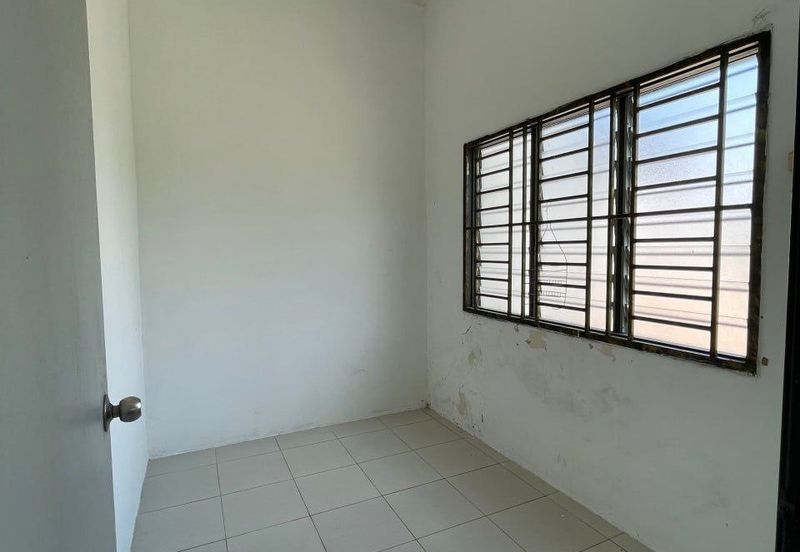 Endlot! Single Storey Jalan Lombong Shah Alam