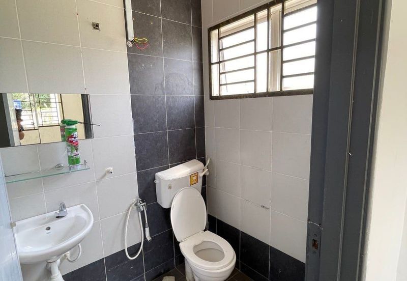 Endlot! Single Storey Jalan Lombong Shah Alam