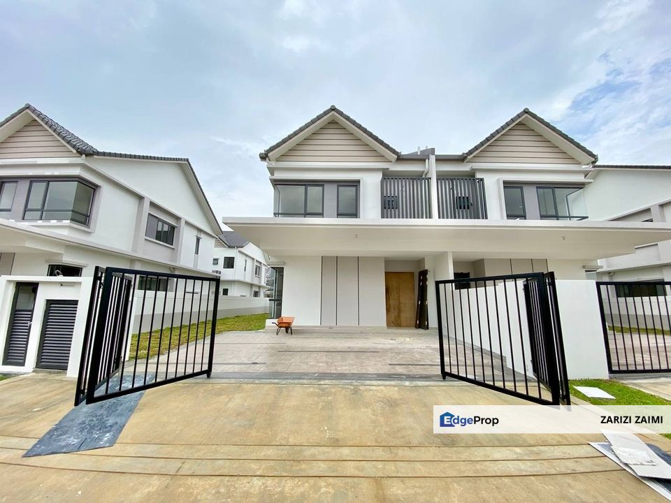 BRAND NEW! Semi-D Sejati Lakeside 2 Cyberjaya, Selangor, Cyberjaya