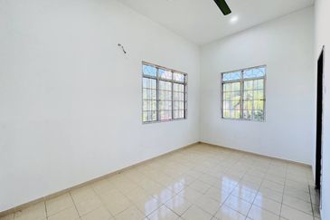 Kampung Sungai Ramal Dalam