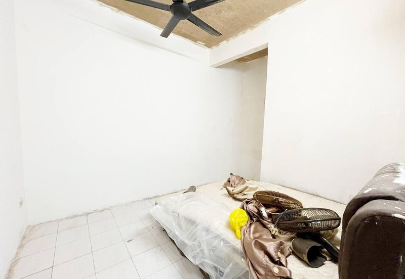 Taman Sri Pelabuhan @ Klang