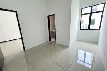 Dahlia Sari @ Saujana Perdana