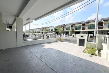 Dahlia Sari @ Saujana Perdana