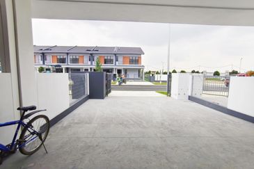 Casira 3 @ Bandar Bukit Raja