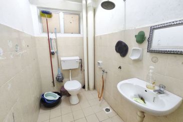 Pangsapuri Damai Mewah B