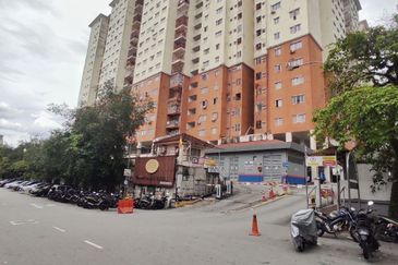 Pangsapuri Damai Mewah B