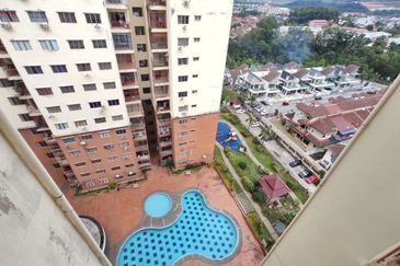 Pangsapuri Damai Mewah B