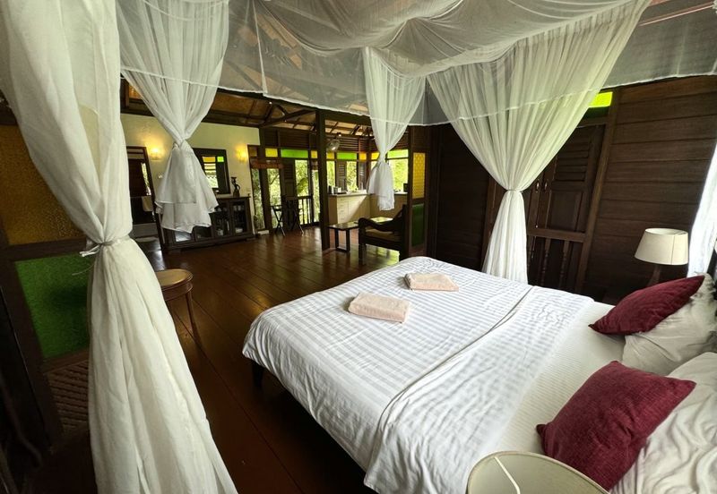 Authentic Malay Villa Estate @ Makam Mahsuri