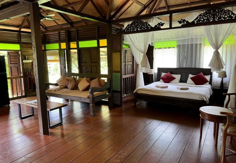 Authentic Malay Villa Estate @ Makam Mahsuri