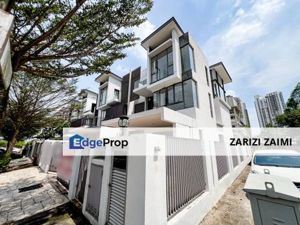 ENDLOT! 3-Storey Superlink Mutiara Villa, Kajang, Selangor, Kajang