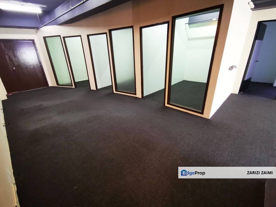 Renovated! Office Lot @ Kelana Jaya Square, Selangor, Kelana Jaya