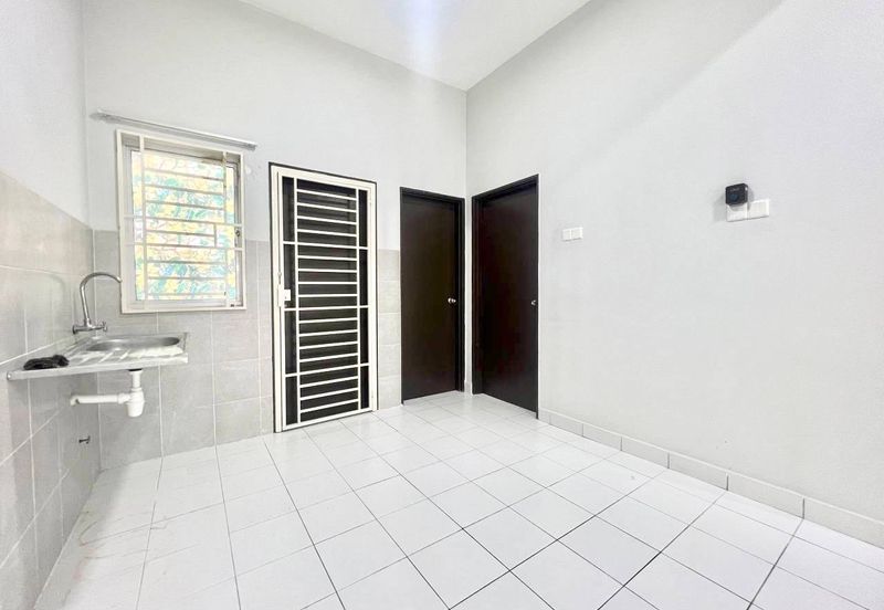 2-Storey Taman Ruby, Dengkil