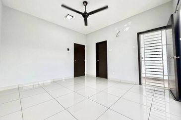 2-Storey Taman Ruby, Dengkil