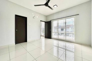 2-Storey Taman Ruby, Dengkil