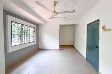 Jalan Suakasih @ Tun Hussein Onn