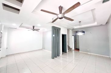 Jalan Suakasih @ Tun Hussein Onn