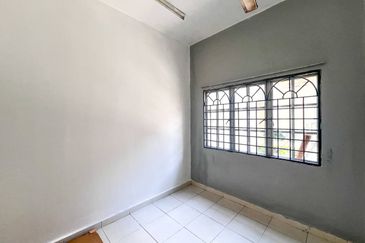 Jalan Suakasih @ Tun Hussein Onn