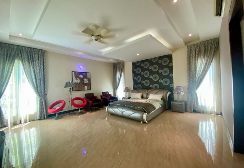 3.5 Storey Bungalow, The Mines Resort City