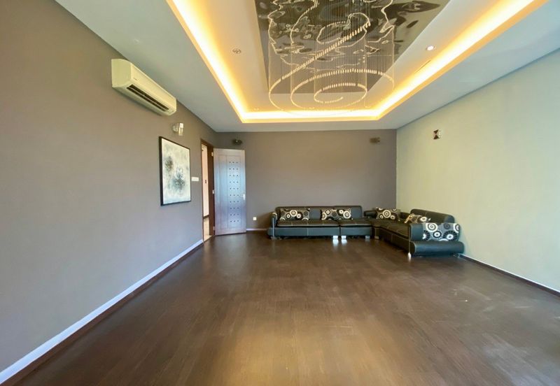 3.5 Storey Bungalow, The Mines Resort City