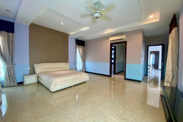 3.5 Storey Bungalow, The Mines Resort City