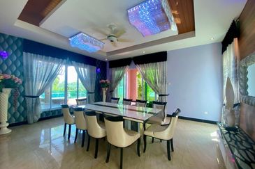 3.5 Storey Bungalow, The Mines Resort City