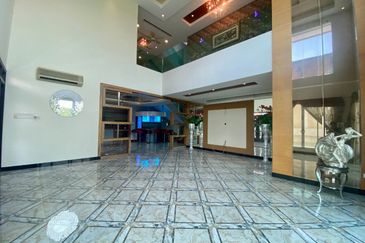 3.5 Storey Bungalow, The Mines Resort City