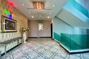 3.5 Storey Bungalow, The Mines Resort City