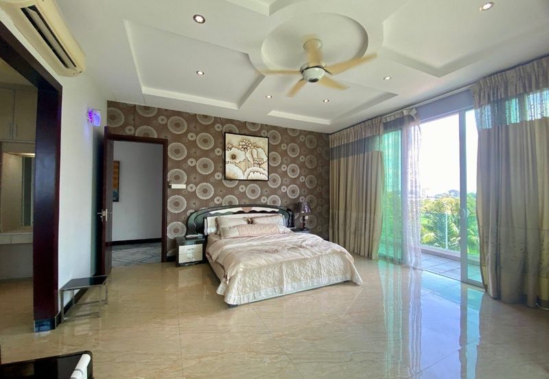 3.5 Storey Bungalow, The Mines Resort City