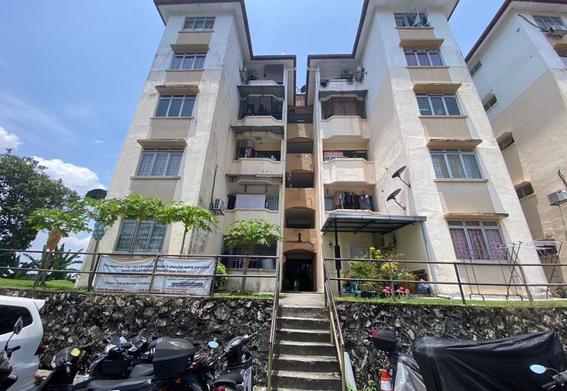 Sri Melor (Mulberry Court) Apartment, Ukay Perdana